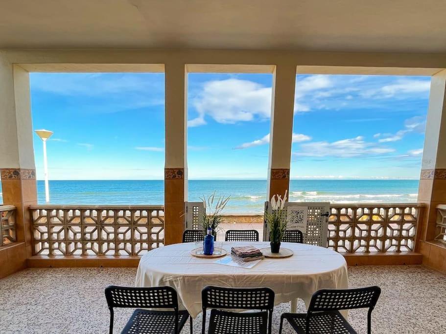 פילס Beachfront House מראה חיצוני תמונה