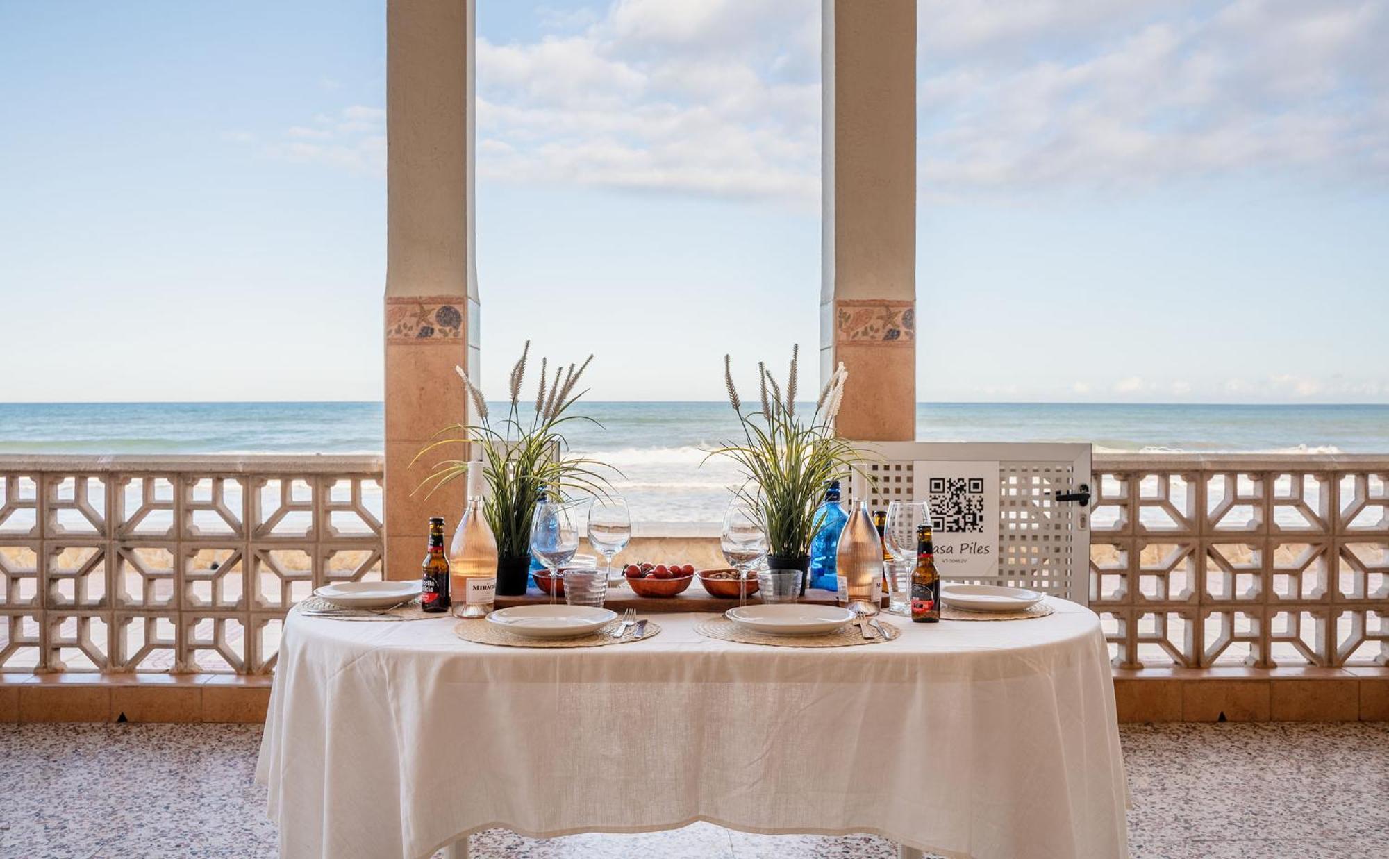 פילס Beachfront House מראה חיצוני תמונה